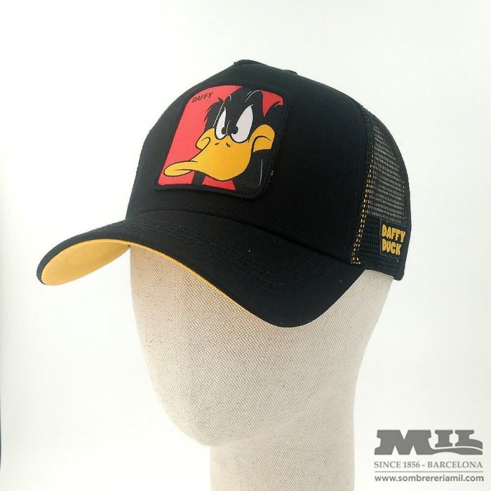 Capslab Daffy Duck Trucker Cap Looney Tunes