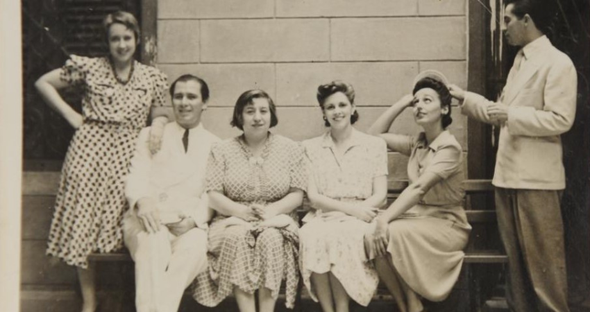 Las Sin Sombrero