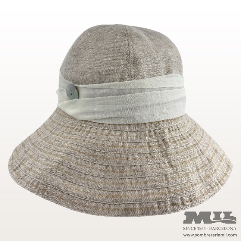 Barret Brisa | Hats and Dreams