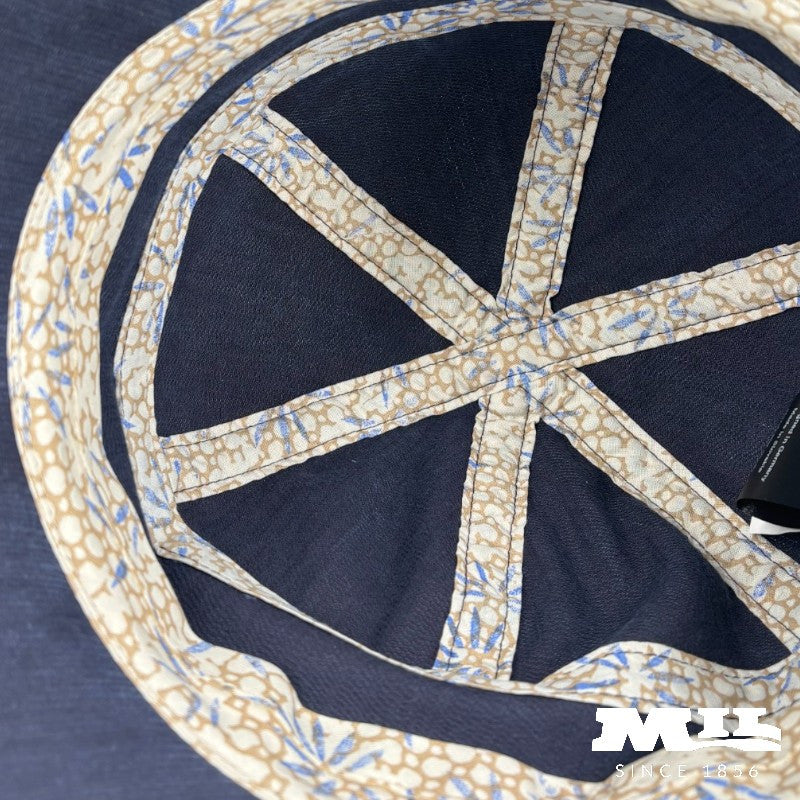 Sombrero Sara | Mayser