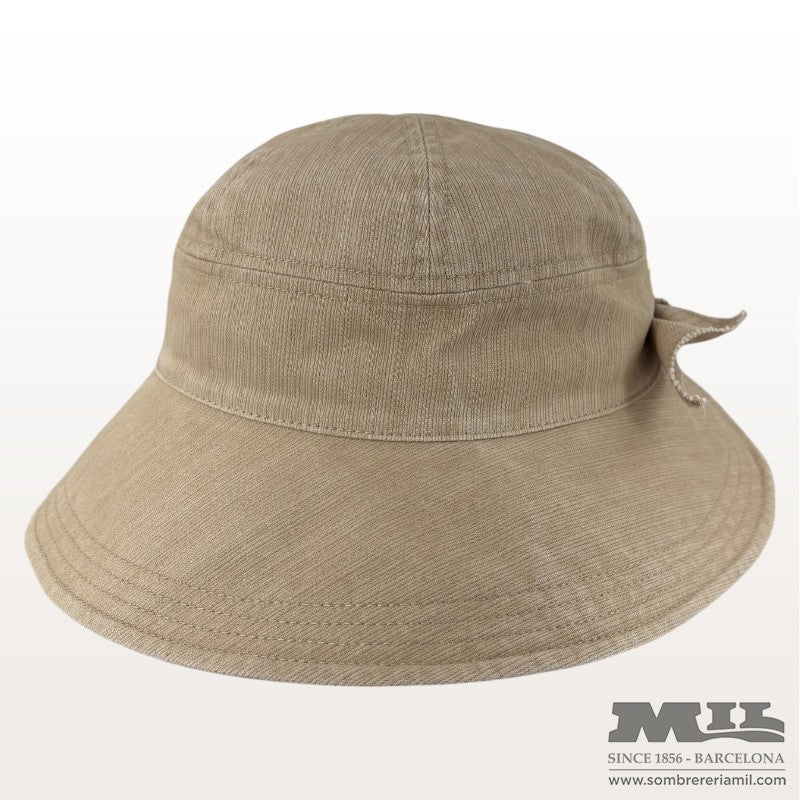 Sombrero Sara | Mayser