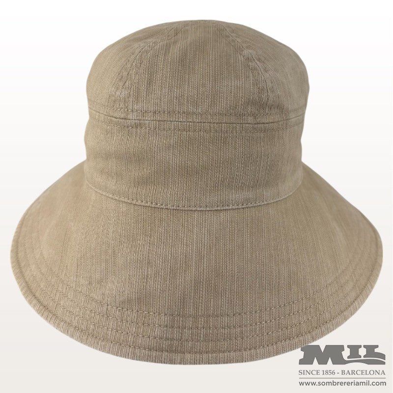 Sombrero Sara | Mayser