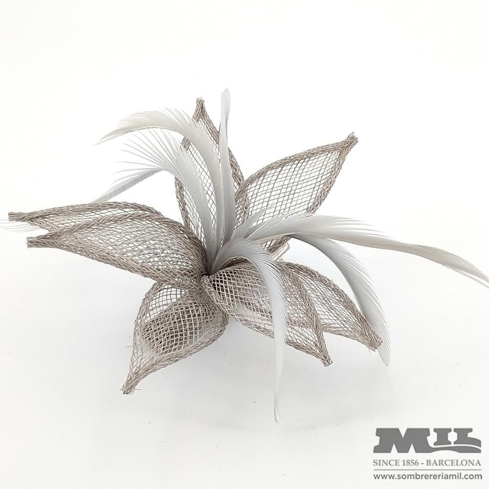 Tocado para boda Flor De Lis