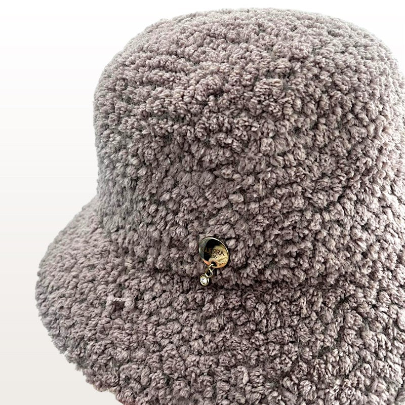 Bear Bucket | Guerra 1885