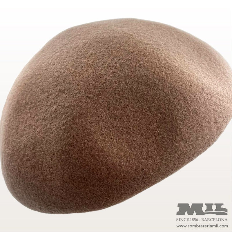 Pillbox Cap | Núria Arnau