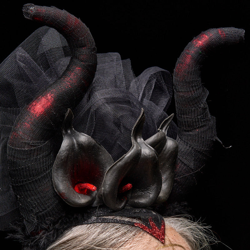 Tocado Malefico