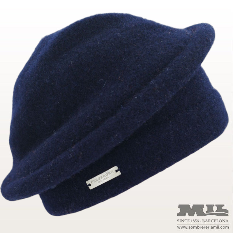 Beanie de llana asymetrical de Seeberger