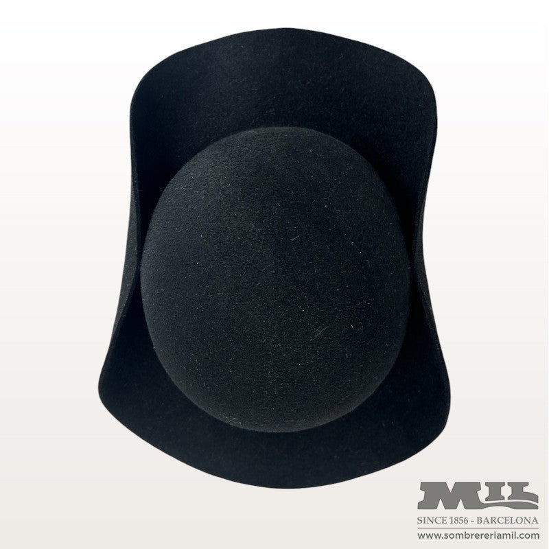 Traditional Teula hat from Menorca
