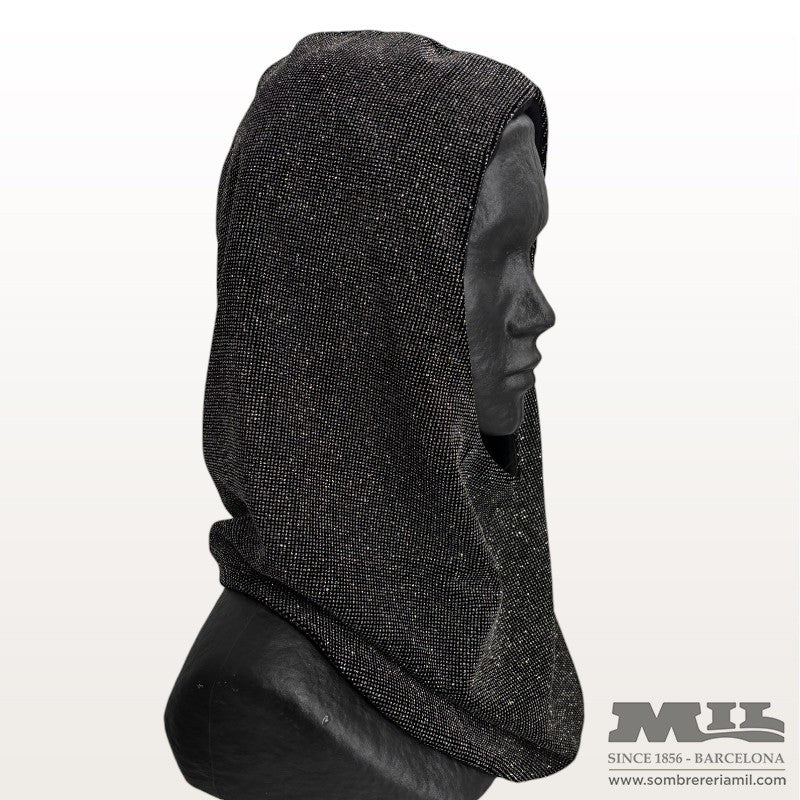Bright Scarf Hood Thousand