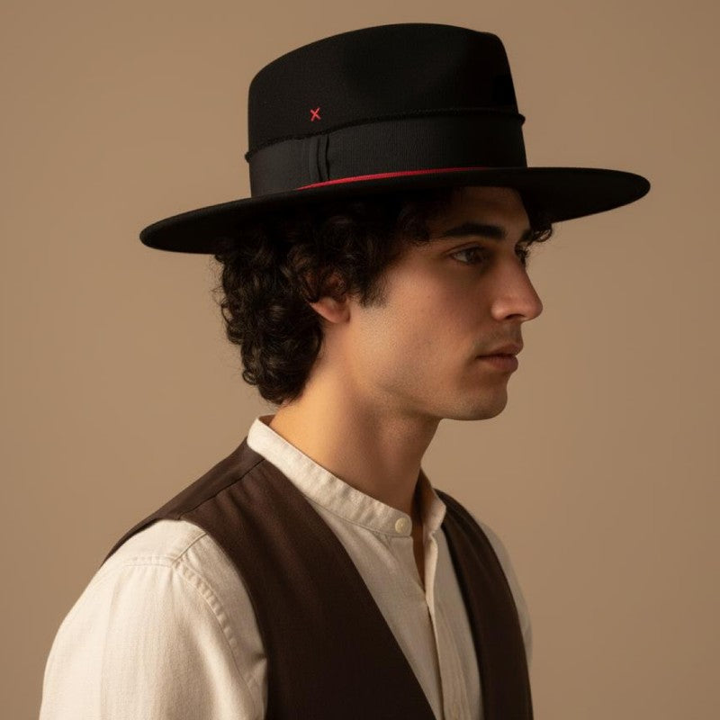 Barret Henry Red Wing | MIL