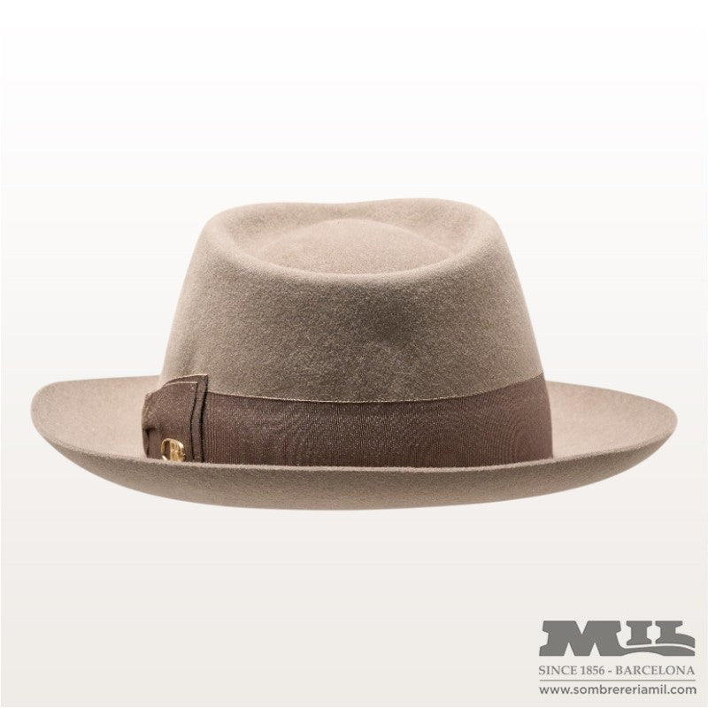 Cosme Hat | Fernández and Roche