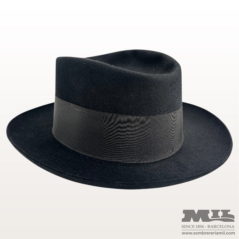 Gaudí Hat | MIL