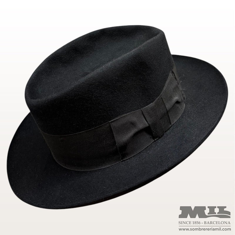 Gaudí Hat | MIL