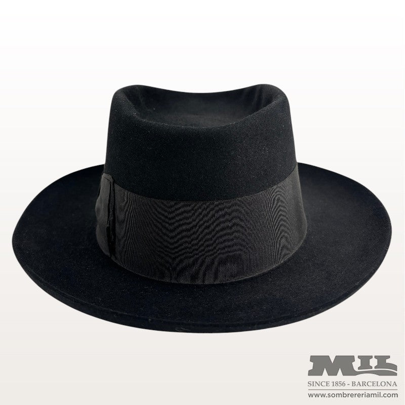Gaudí Hat | MIL