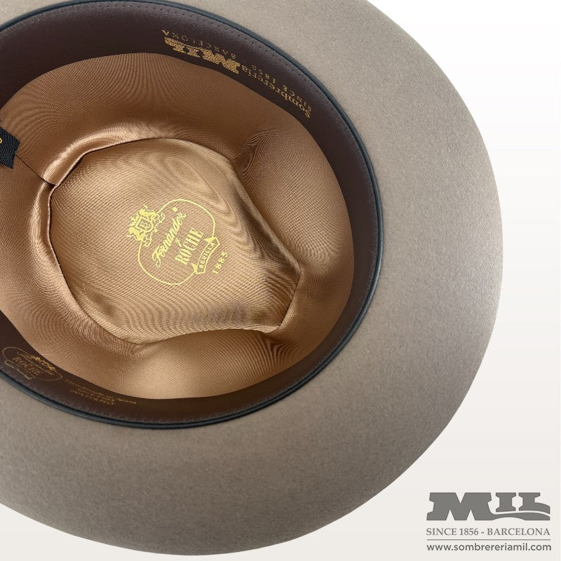 Cosme Hat | Fernández and Roche