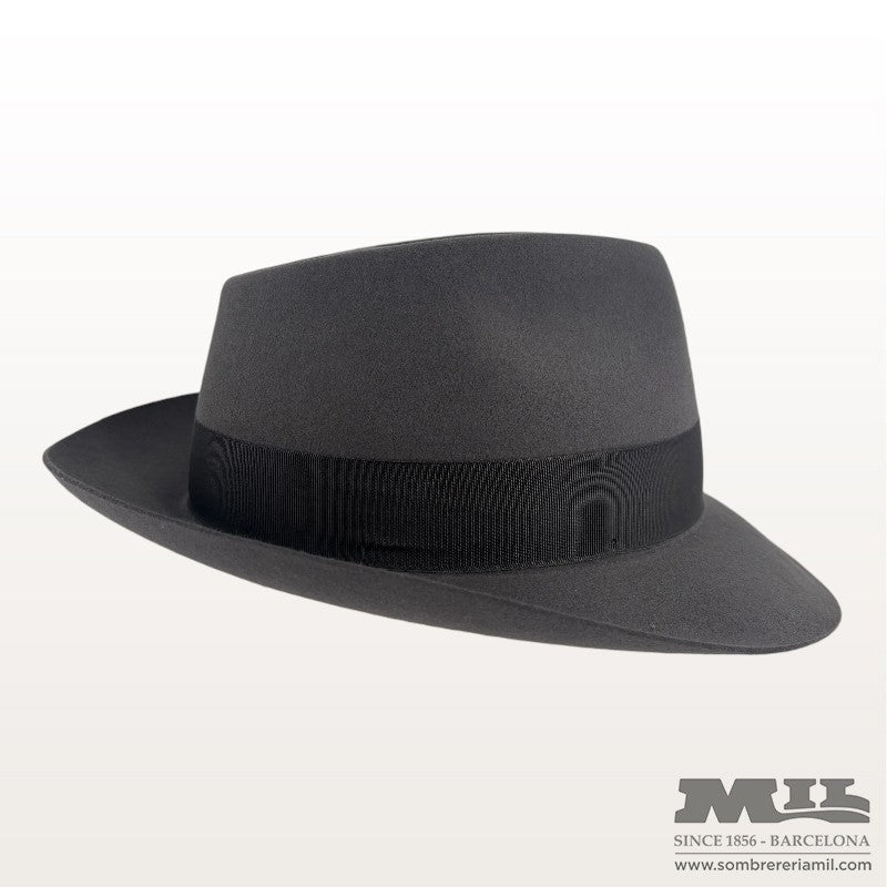 Cosme Hat | Fernández and Roche