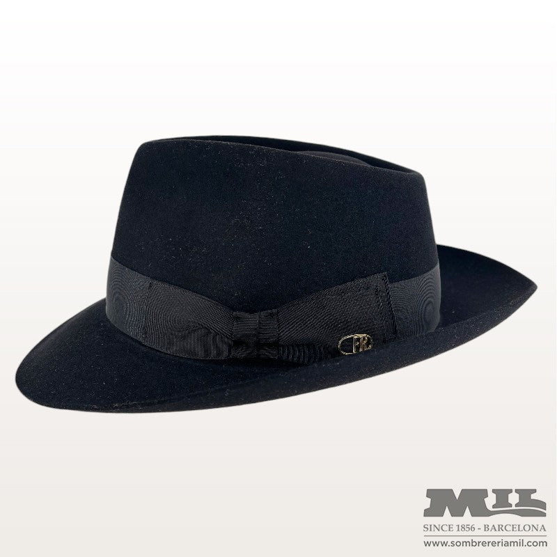 Cosme Hat | Fernández and Roche