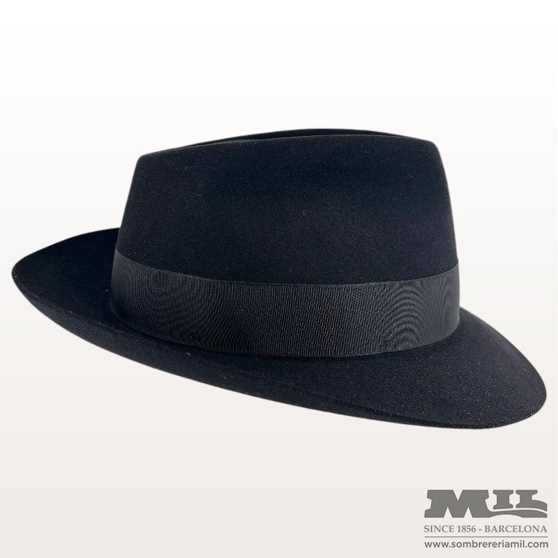 Cosme Hat | Fernández and Roche