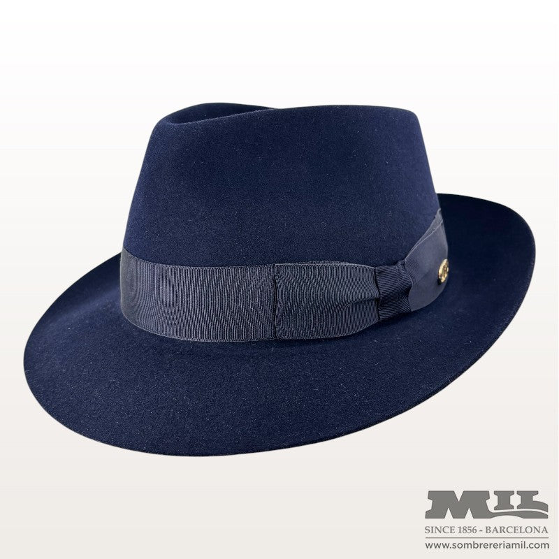 Cosme Hat | Fernández and Roche