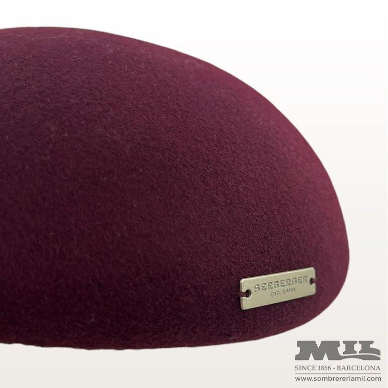 Woolfelt pillbox| Seeberger