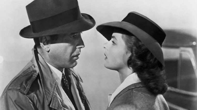  Humphrey Bogart e Ingrid Bergman en la la célebre película 